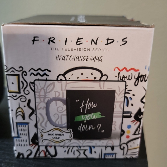 Friends Coffee mug New in box LOT 12 - Picture 2 of 7
